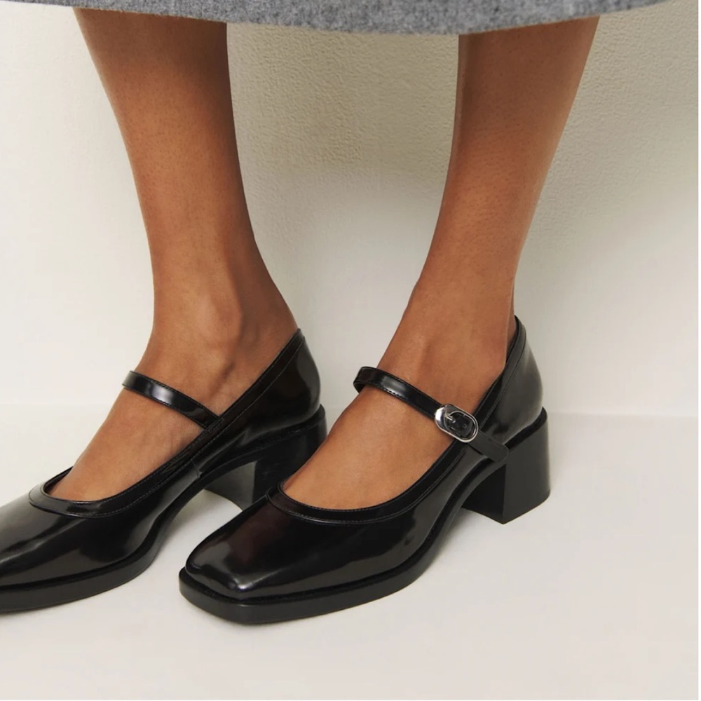Nora Pump Black - Size 8